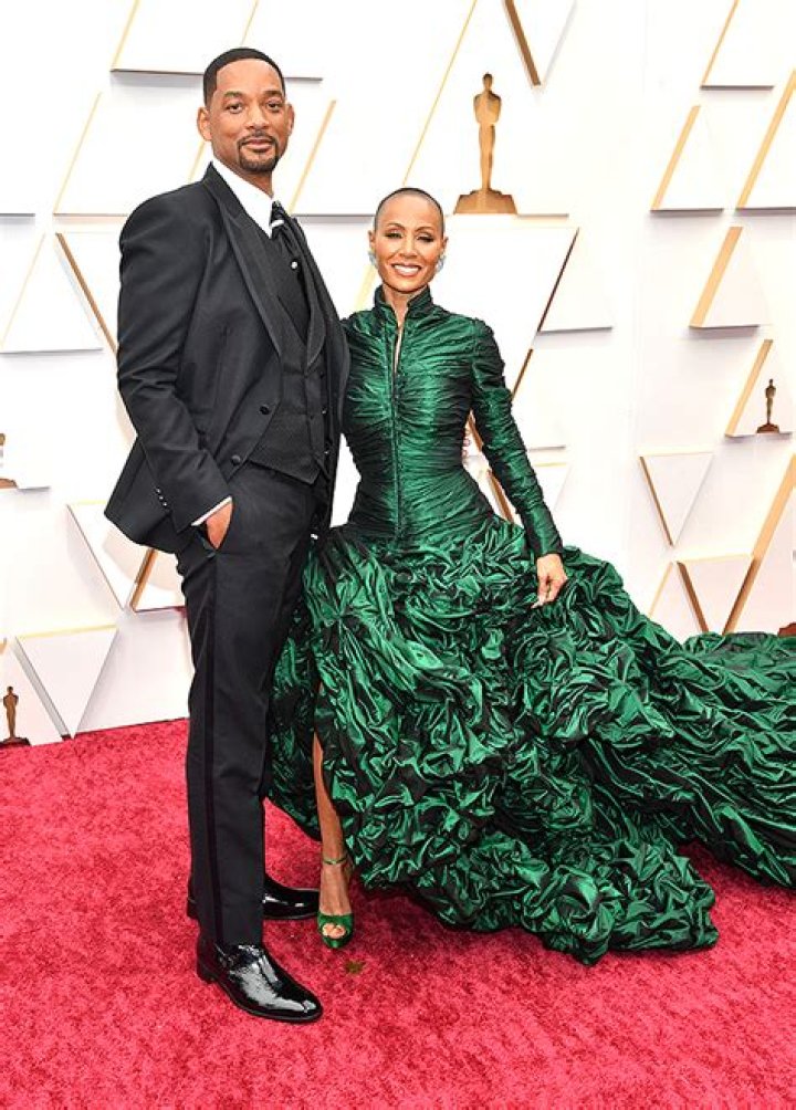 Will Smith’s Instagram Comment With Jada Pinkett Amid Chris Rock Drama – Hollywood Life
