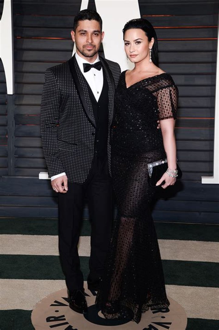 Wilmer Valderrama Reacts To Demi Lovato Getting Engaged – Hollywood Life