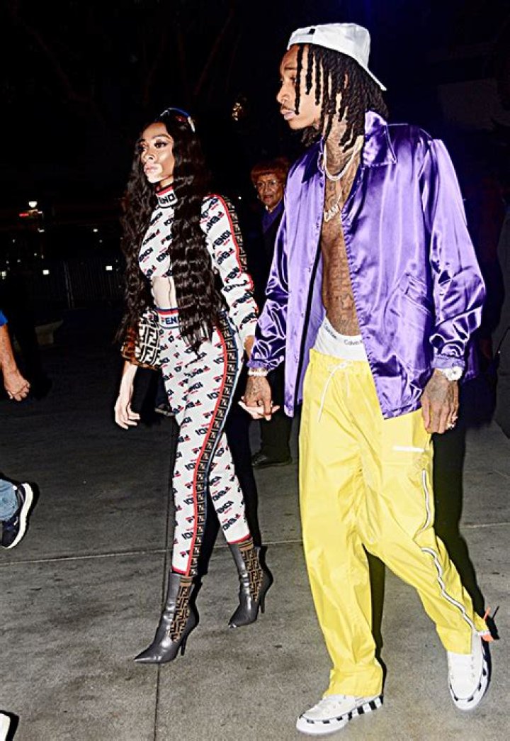 Wiz Khalifa & Winnie Harlow Hold Hands Outside Of L.A. Lakers Game – Hollywood Life