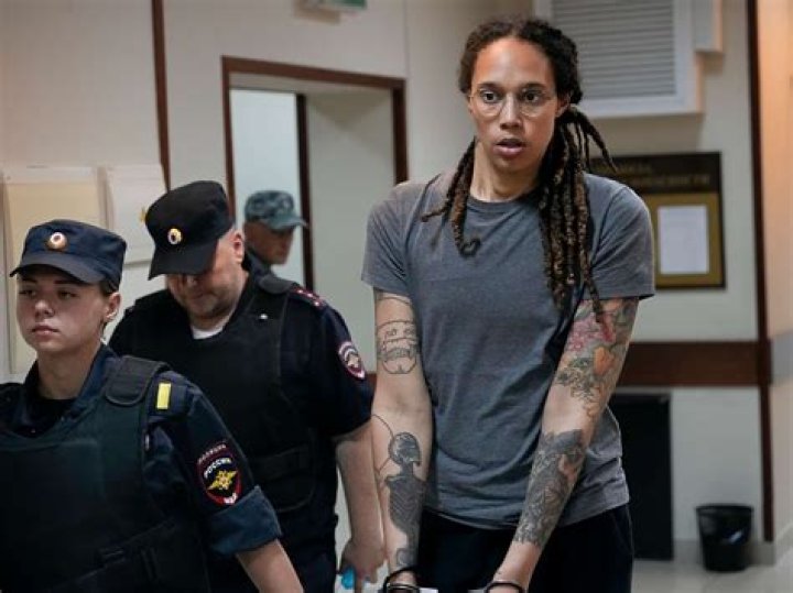 WNBA Star Brittney Griner’s Wife Breaks Down In Tears, Begging Biden To ‘Go Get Her’ From Russian Prison