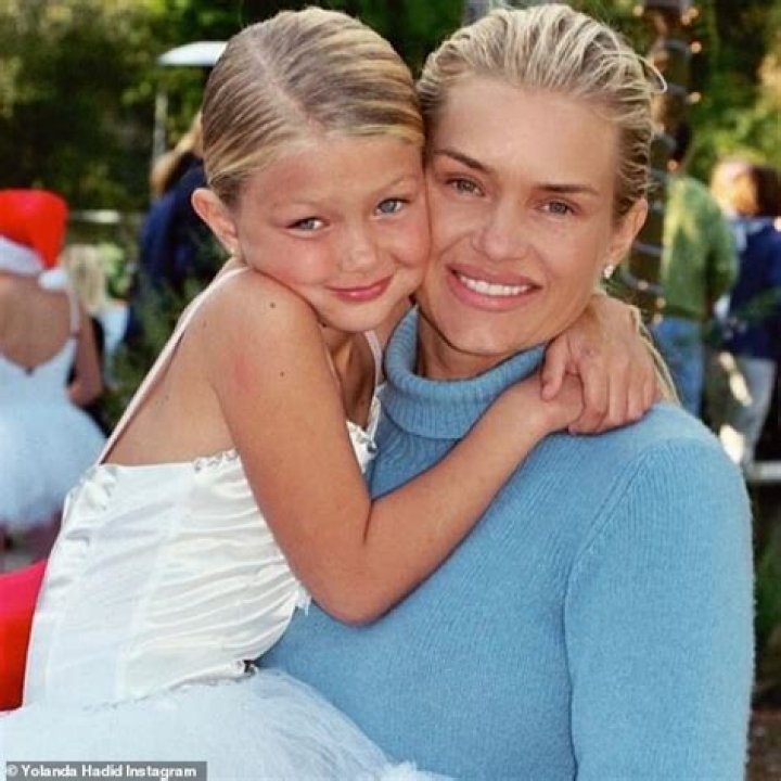 Yolanda Hadid Exits Daughter Gigi’s Apartment After Zayn Malik Denies ‘Striking’ Her — Photo