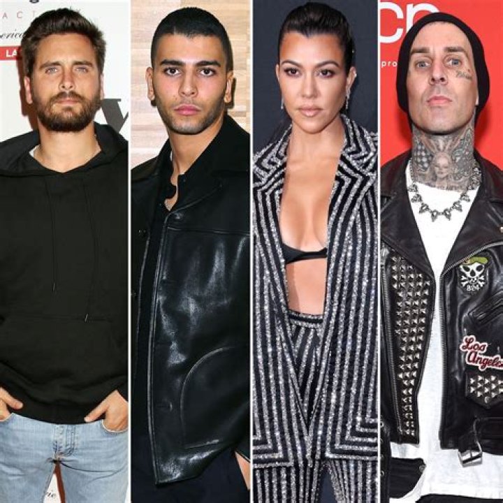 Younes Bendjima Leaks Alleged DMs Of Scott Disick Trashing Kourtney & Travis Barker’s PDA