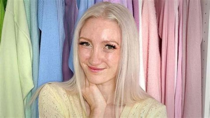 YouTube Star ‘Pretty Pastel Please’, Alexandra, Dead At 30