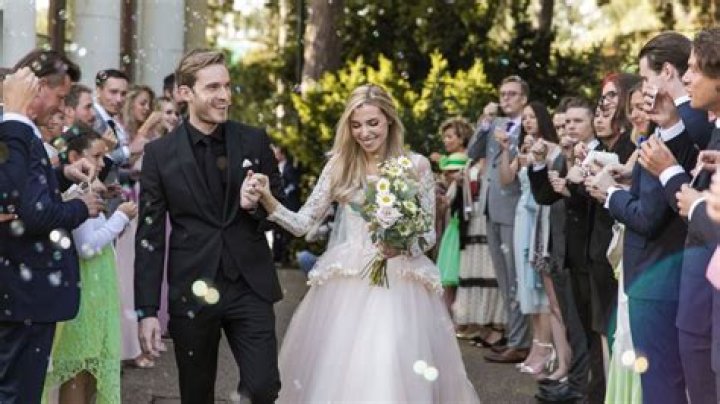 YouTube Star Weds Marzia Bisognin In Sweet Ceremony – Hollywood Life