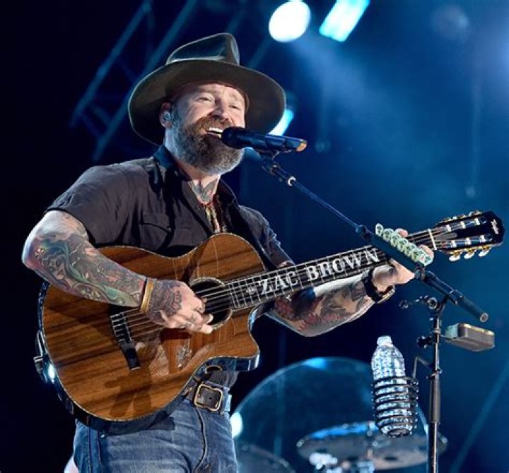 Zac Brown Engaged To Kelly Yazdi – Hollywood Life