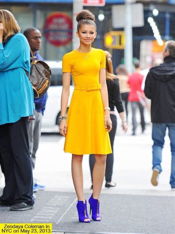 Zendaya Coleman Shows Off Gorgeous New Look In A Yellow Dress